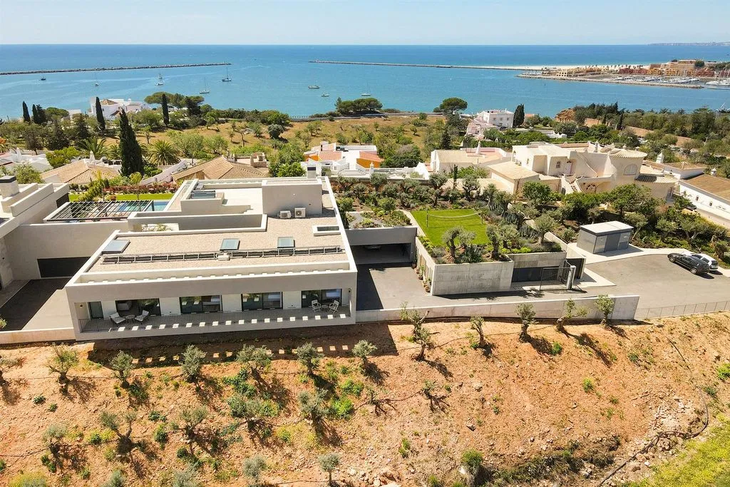 Дом 631м² в Португалии, Лагоа. Стоимостью 4750000€ аренда фото-3