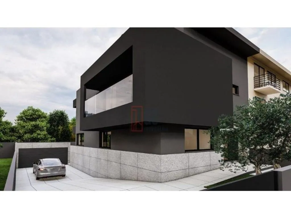 Дом 380м² в Португалии, Вила-Нова-ди-Гая. Стоимостью 725000€ аренда фото-3