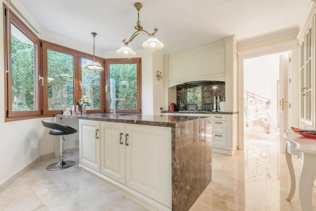 Вилла 565м² в Испании, Марбелья. Стоимостью 2450000€ аренда фото-3