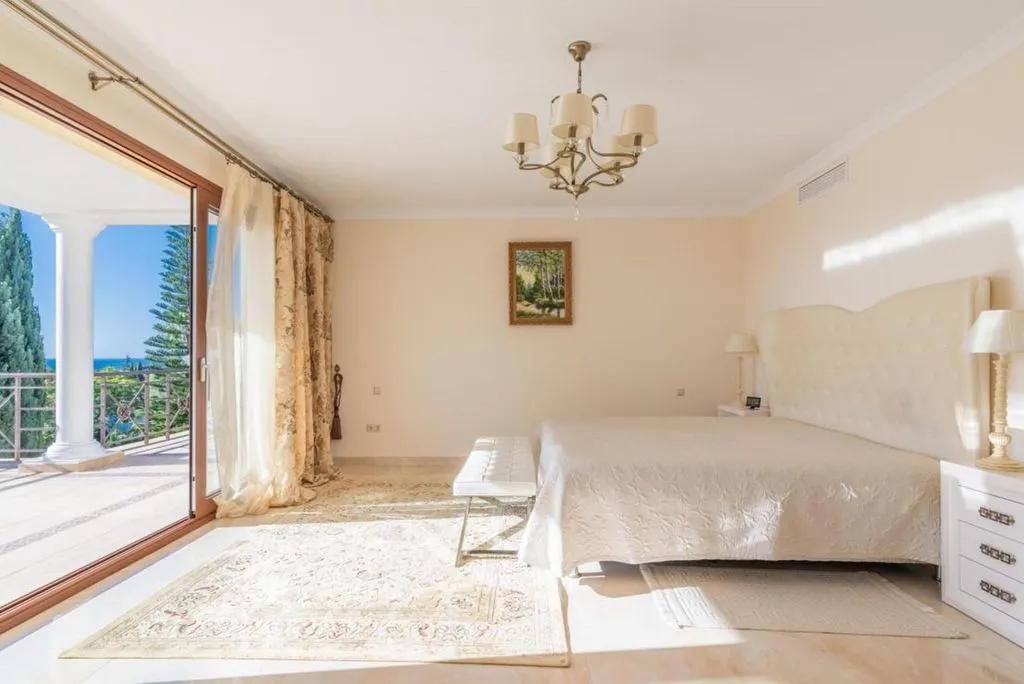 Вилла 565м² в Испании, Марбелья. Стоимостью 2450000€ аренда фото-4