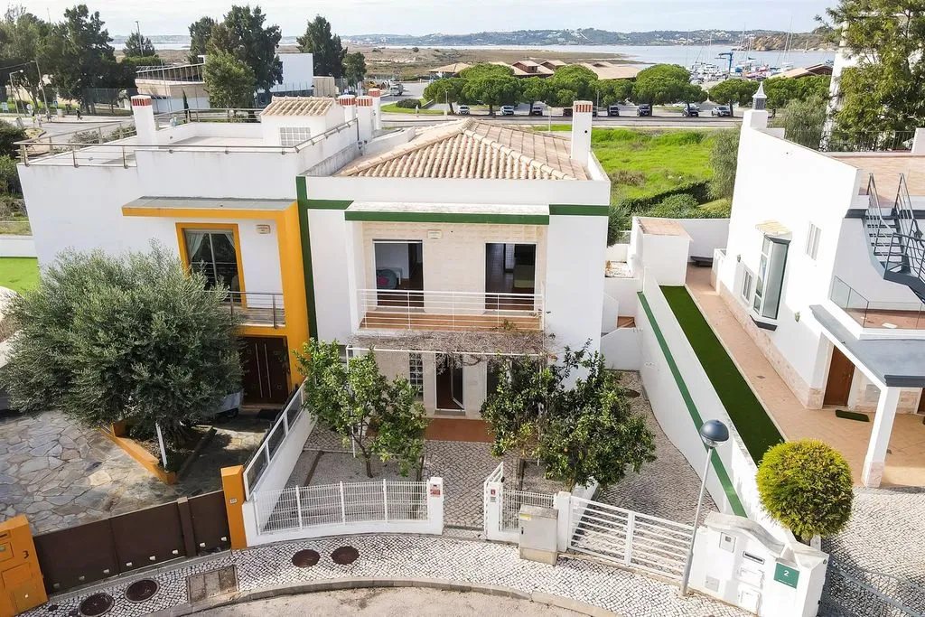 Дом 176м² в Португалии, Портиман. Стоимостью 810000€ аренда фото-1