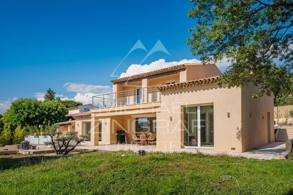 Вилла 140м² в Франции, Гассен. Стоимостью 2190000€ аренда фото-4