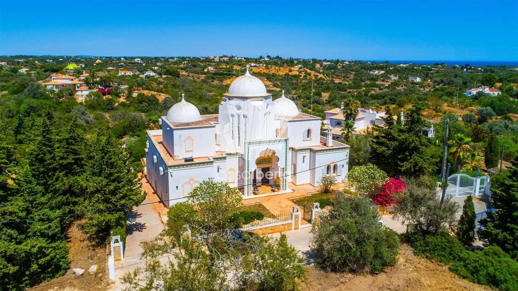 Дом 340м² в Португалии, Лагоа. Стоимостью 2300000€ аренда фото-1
