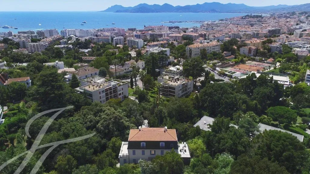 Вилла 550м² в Франции, Канны. Стоимостью 7900000€ аренда фото-2