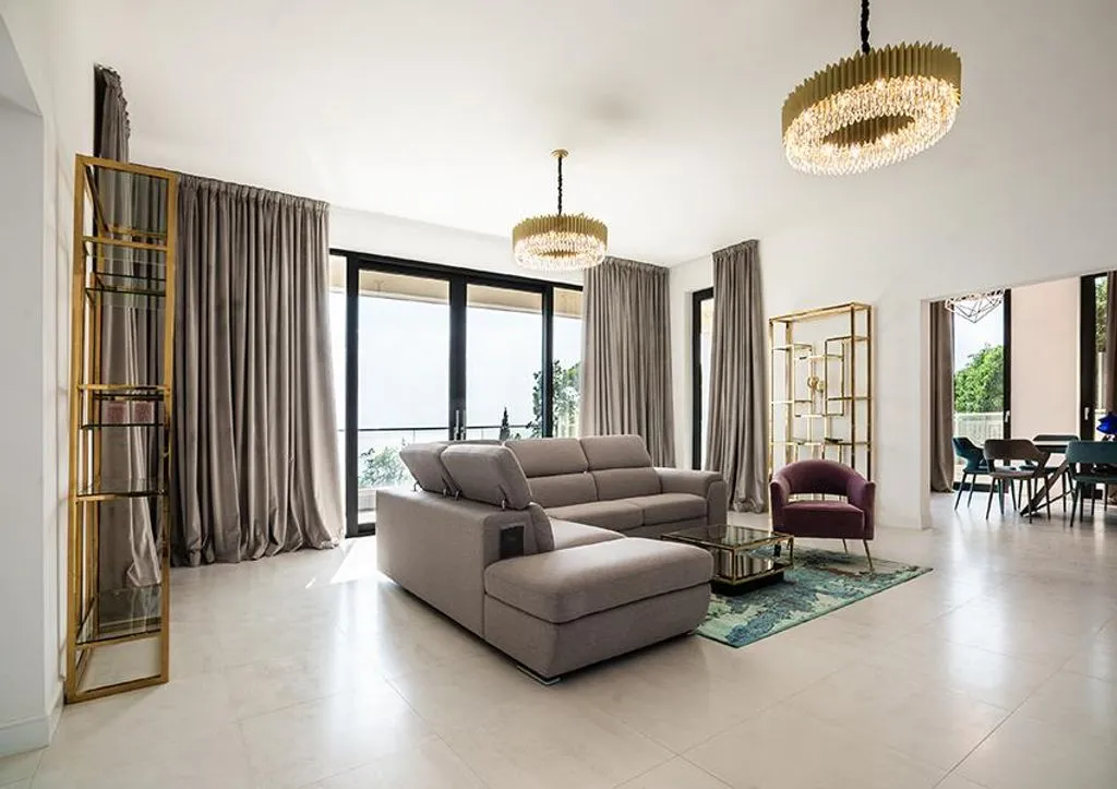 Вилла 632м² в Черногории, Будва. Стоимостью 2300000€ аренда фото-1