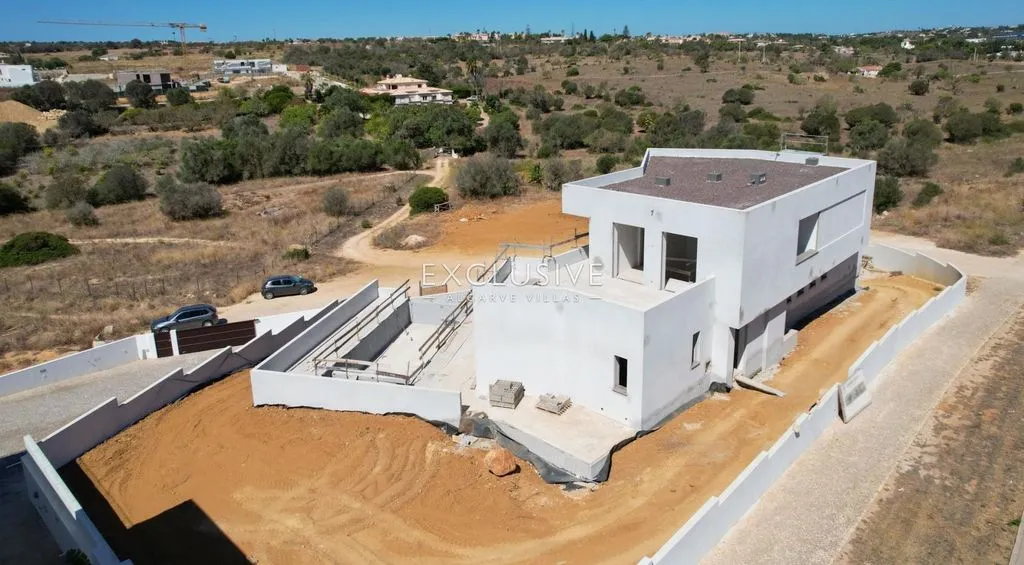 Вилла 667м² в Португалии, Лагуш. Стоимостью 3275000€ аренда фото-6