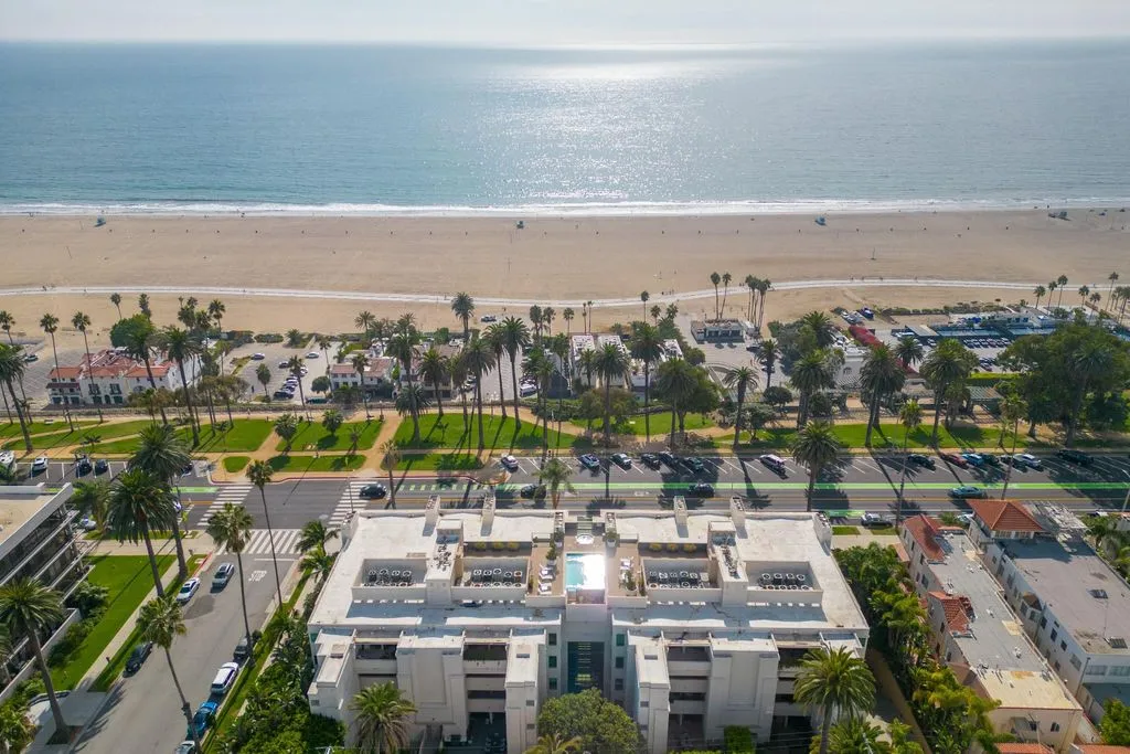 Квартира 300м² в США, Санта-Моника. Стоимостью 5483700€ аренда фото-1