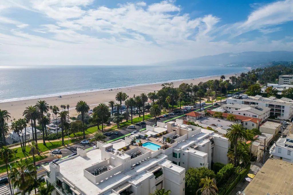 Квартира 300м² в США, Санта-Моника. Стоимостью 5483700€ аренда фото-3