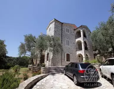 Купить дом в Черногории 2200000€