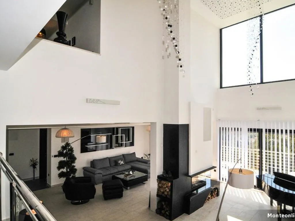 Вилла 390м² в Черногории, Тиват. Стоимостью 995000€ аренда фото-3