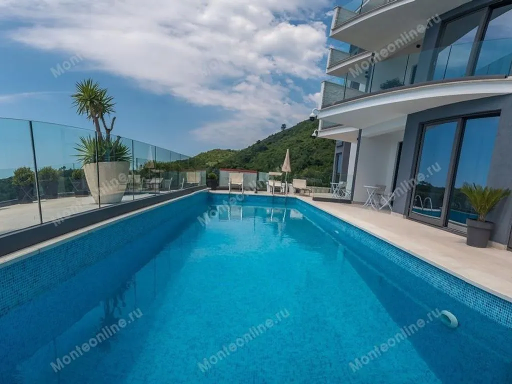 Вилла 438м² в Черногории, Будва. Стоимостью 1200000€ аренда фото-1