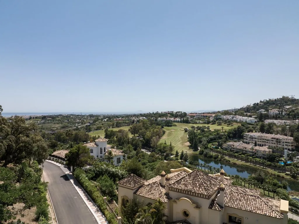 Вилла 721м² в Испании, Бенаавис. Стоимостью 2850000€ аренда фото-3