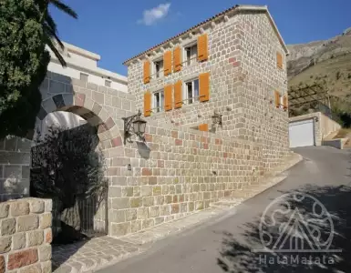 Купить дом в Черногории 1000000€