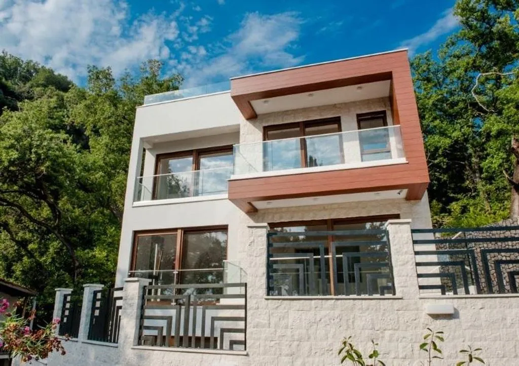 Дом 285м² в Черногории, Будва. Стоимостью 1150000€ аренда фото-2