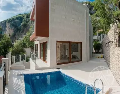 Купить дом в Черногории 1150000€