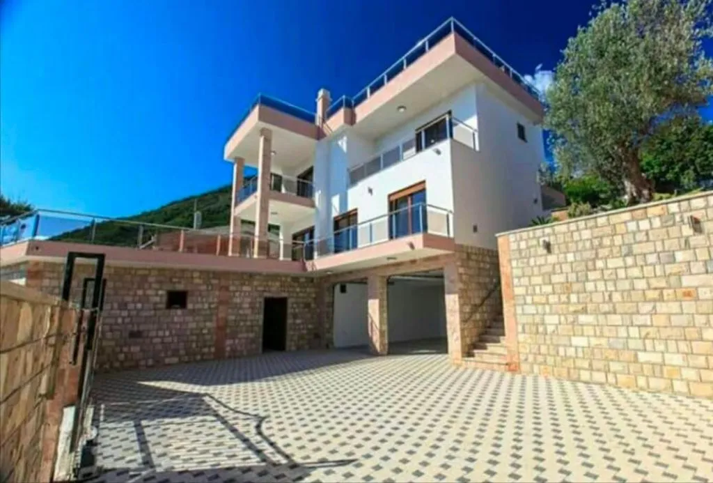 Вилла 500м² в Черногории, Шушань. Стоимостью 600000€ аренда фото-2