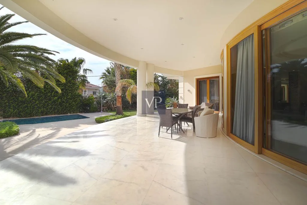 Вилла 660м² в Греции, Афины. Стоимостью 8500000€ аренда фото-5