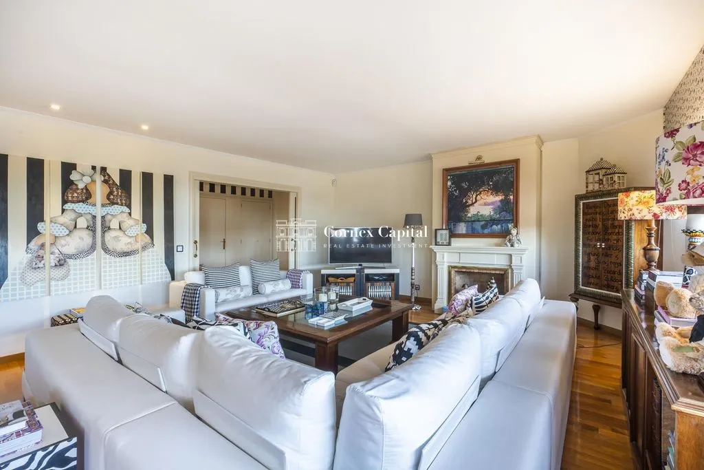 Квартира 426м² в Испании, Барселона. Стоимостью 1790000€ аренда фото-4