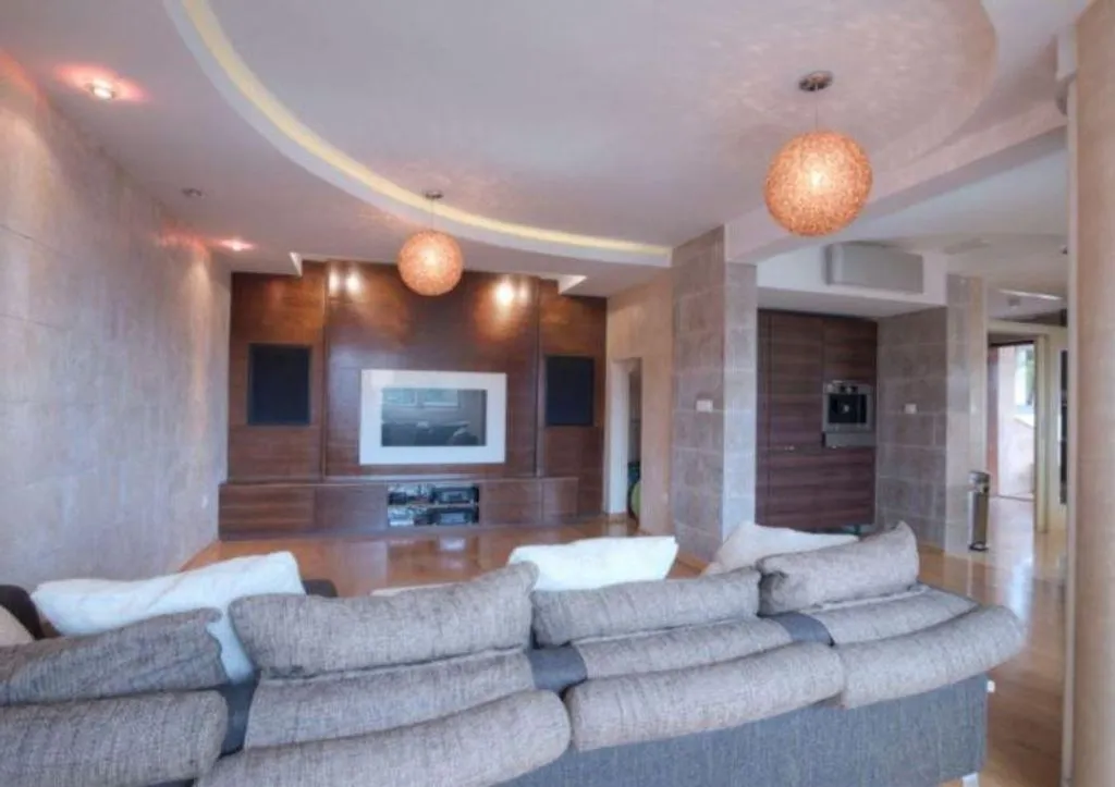 Дом 400м² в Черногории, Тиват. Стоимостью 880000€ аренда фото-5