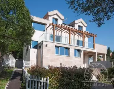 Купить дом в Черногории 880000€