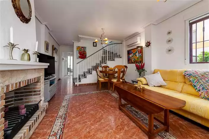 Другие объекты 99м² в Испании, Пилар-де-ла-Орадада. Стоимостью 207000€ аренда фото-3