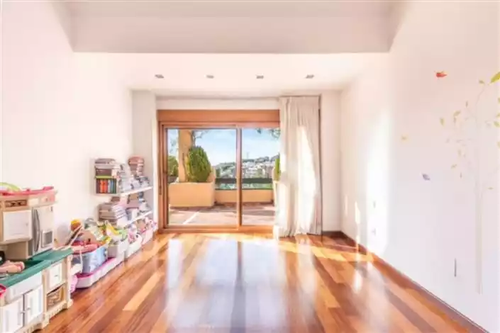 Квартира 192м² в Испании, Эстепона. Стоимостью 738000€ аренда фото-10