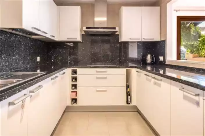Квартира 192м² в Испании, Эстепона. Стоимостью 738000€ аренда фото-8