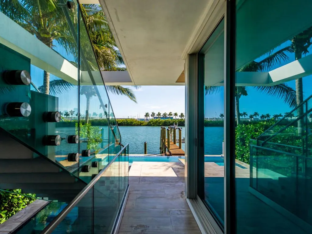Вилла 570м² в США, Майами. Стоимостью 6295300€ аренда фото-2