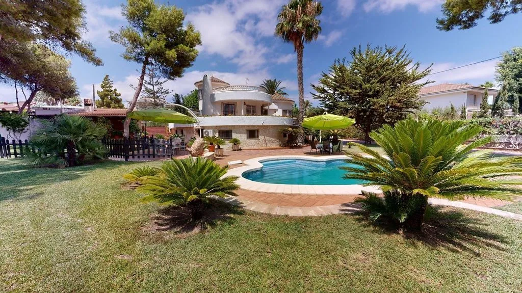 Дом 431м² в Испании, Аликанте. Стоимостью 745000€ аренда фото-2