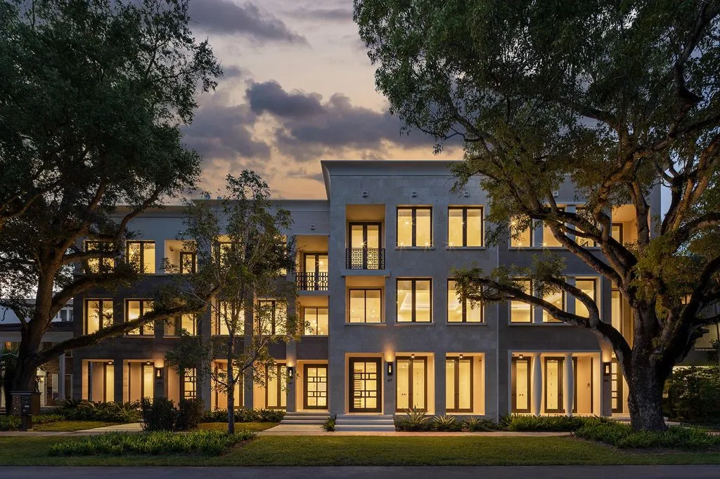 Таунхаус 462м² в США, Корал Гейблс. Стоимостью 6295300€ аренда фото-1
