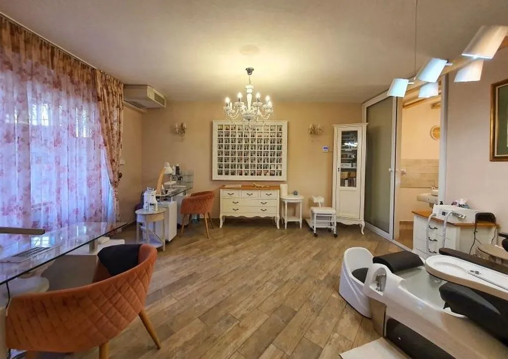 Дом 179м² в Черногории, Тиват. Стоимостью 490000€ аренда фото-5