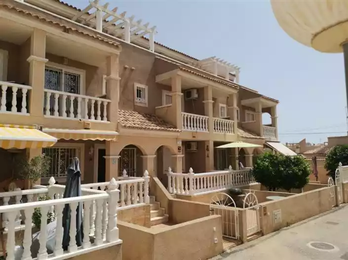 Таунхаус 85м² в Испании, Плайя Фламенка. Стоимостью 127950€ аренда фото-1