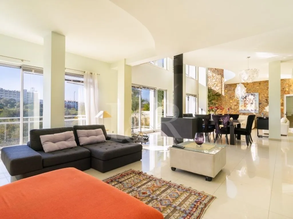 Дом 490м² в Португалии, Албуфейра. Стоимостью 1500000€ аренда фото-2
