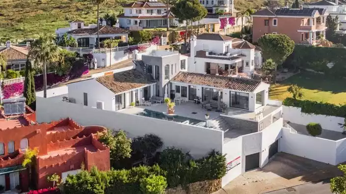 Дом 154м² в Испании, Эстепона. Стоимостью 1990000€ аренда фото-1