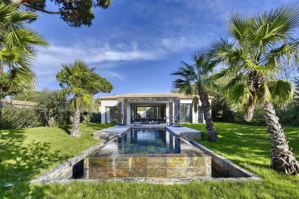 Вилла 160м² в Франции, Гримо. Стоимостью 1995000€ аренда фото-1