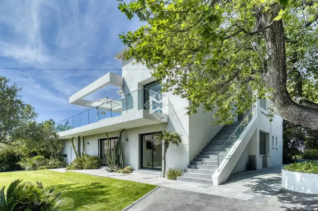 Вилла 300м² в Франции, Сен-Рафаэль. Стоимостью 4200000€ аренда фото-5