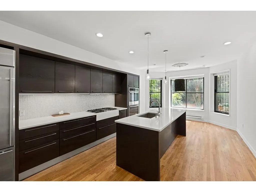 Дом 529м² в США, Бруклин. Стоимостью 2433500€ аренда фото-4