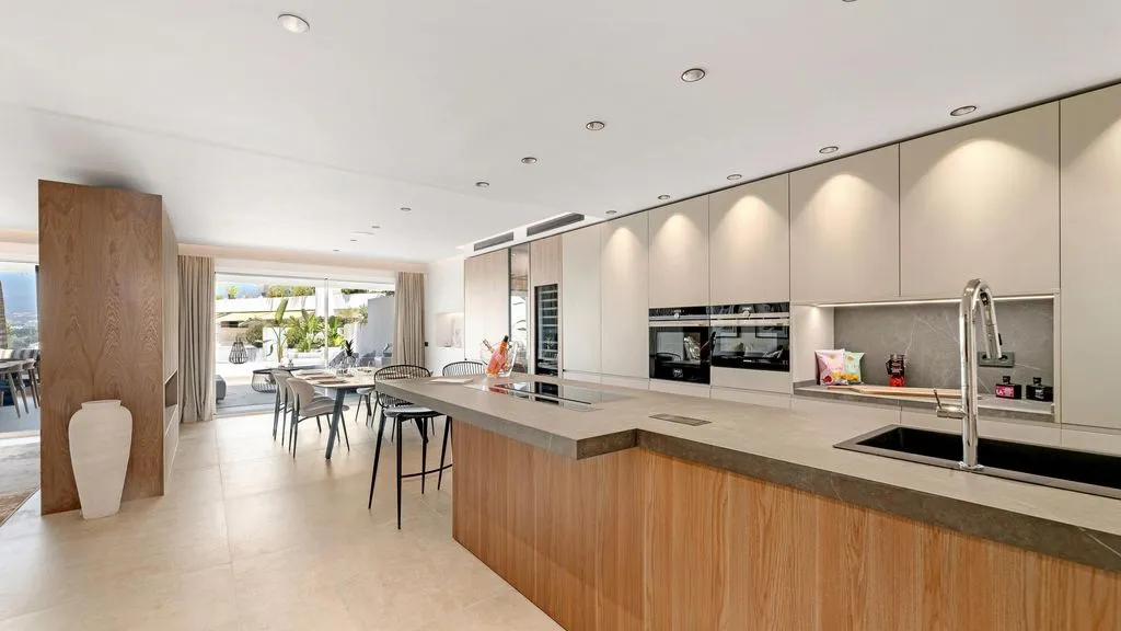Квартира 300м² в Испании, Марбелья. Стоимостью 1850000€ аренда фото-5