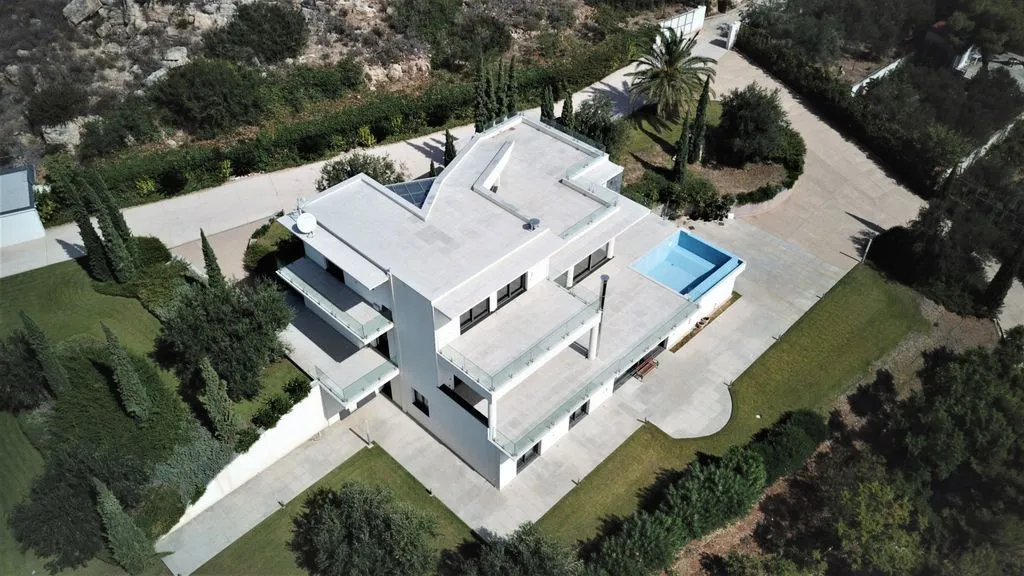 Вилла 420м² в Греции, Лутраки. Стоимостью 2100000€ аренда фото-1