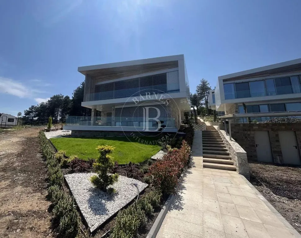 Дом 252м² в Болгарии, Созополь. Стоимостью 629000€ аренда фото-1