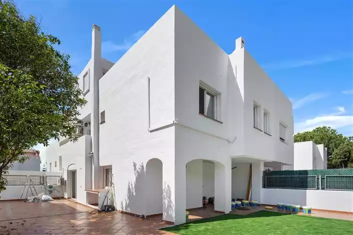 Таунхаус 158м² в Испании, Марбелья. Стоимостью 455000€ аренда фото-5
