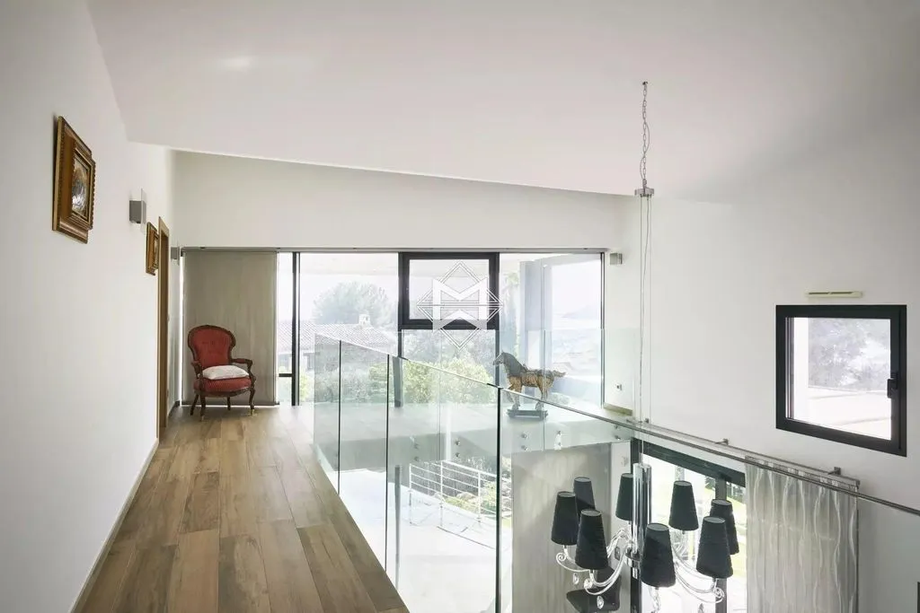Вилла 220м² в Франции, Ле-Канне. Стоимостью 3690000€ аренда фото-6