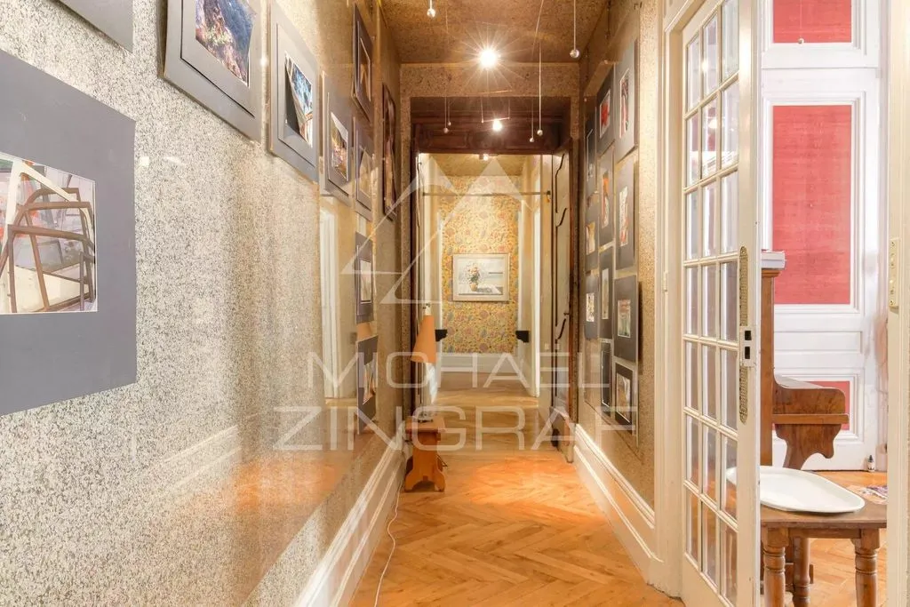 Квартира 225м² в Франции, Лион. Стоимостью 885000€ аренда фото-2