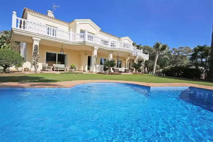 Дом 202м² в Испании, Марбелья. Стоимостью 5500000€ аренда фото-1