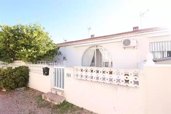 Дом 60м² в Испании, Торревьеха. Стоимостью 89000€ аренда фото-1