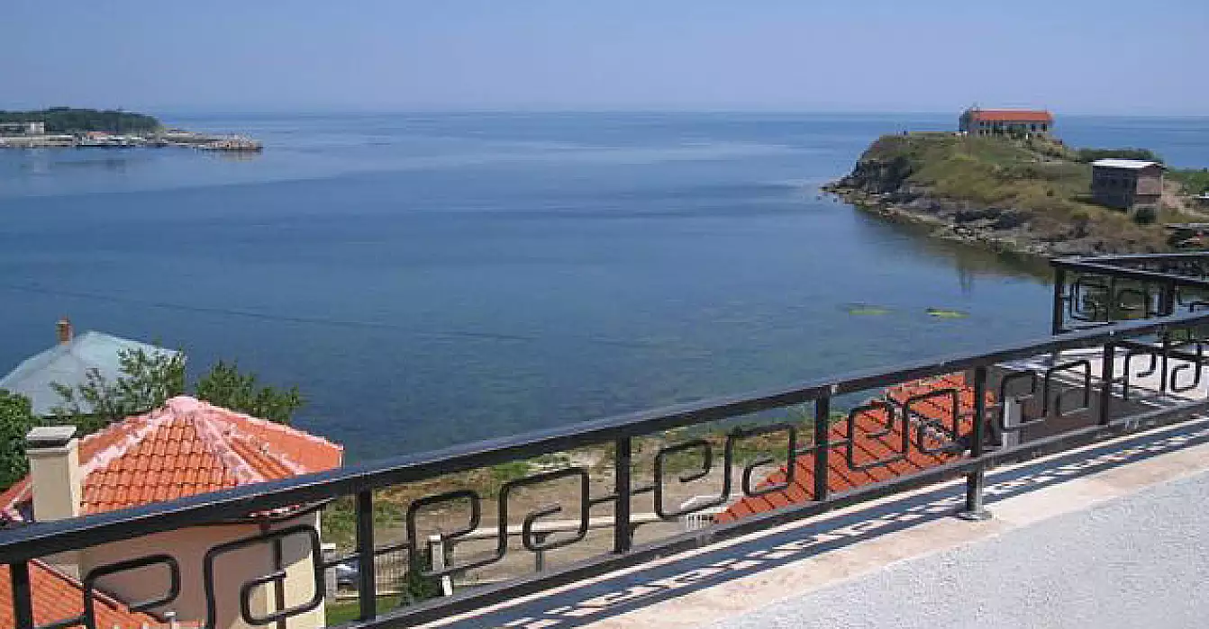 Квартира 39.473684210526м² в Болгарии, Царево. Стоимостью 30000€ аренда фото-1
