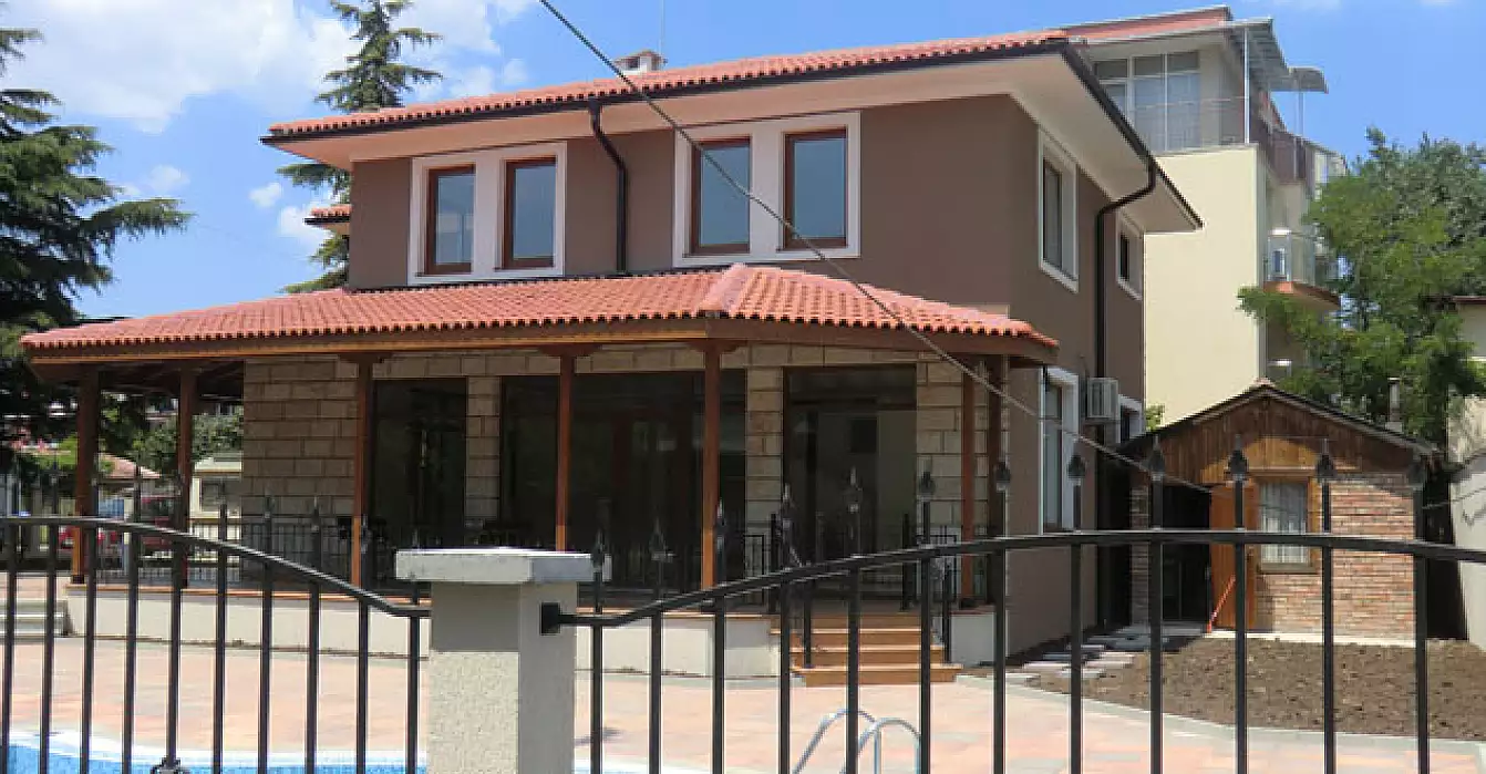 Вилла 234м² в Болгарии, Равда. Стоимостью 400000€ аренда фото-1