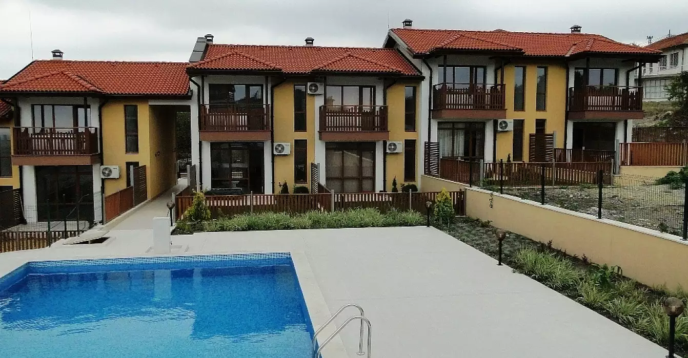 Таунхаус 99м² в Болгарии, Бяла. Стоимостью 59000€ аренда фото-1