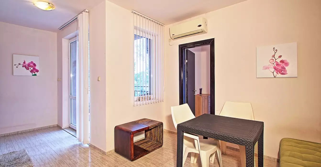 Квартира 51м² в Болгарии, Солнечный берег. Стоимостью 32000€ аренда фото-1