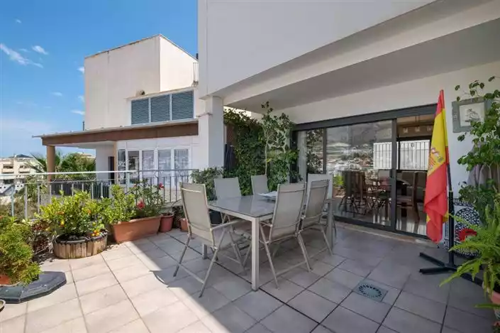 Таунхаус 152м² в Испании, Фуэнхирола. Стоимостью 349900€ аренда фото-3